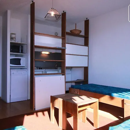 Apartment Cosy Pour 4 Pers. A 90m Des Pistes - Balcon Sud, Commerces Et Ecole De A Proximite - Fr-1-405-65 *